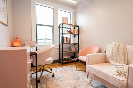 COhatch - St. Petersburg - Private Office 309