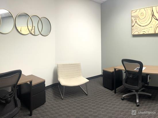 Working at Regus | TOPA Financial Plaza at Oxnard