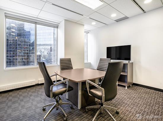 Working at Regus | McGill College at Montreal