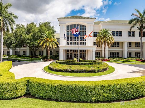 Working at Expansive - Boca Raton at Boca Raton
