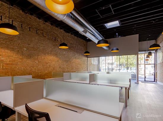 Working at Desk606 at Chicago