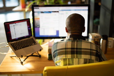 openHAUS coworking + shared workspace - Dedicated Desk