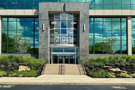 Regus | Radnor Financial - Private Office