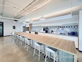 SPACES | CA, Emeryville - 1900 Powell Street