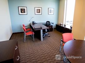 Regus || Downtown Wells Fargo Center