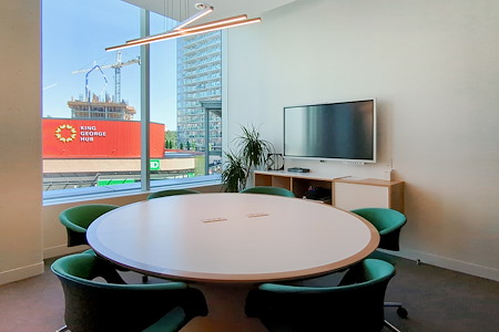 SPACES | BC, Surrey - Spaces King George Hub - Meeting Room