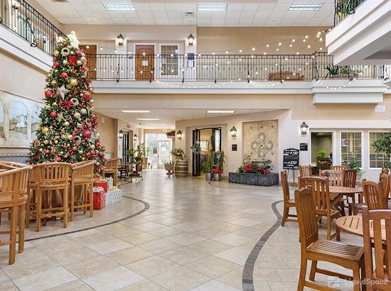Working at ATRIUM Cafe, Restaurant & Events at Turlock