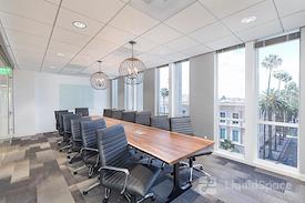 (BH3) Premier Workspaces - Beverly Hills Triangle 3