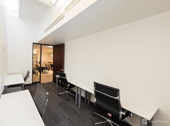 Working at Workhaus | 350 Bay Street at Toronto