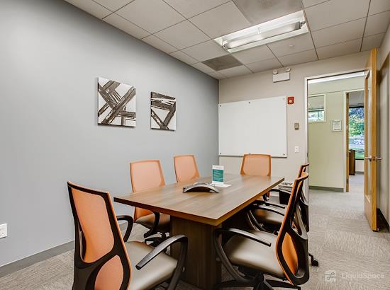 Working at Office Evolution - Lisle at Lisle