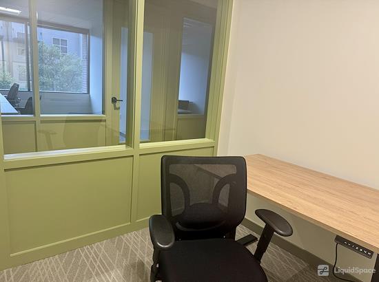 Working at Foster Coworking at Irving