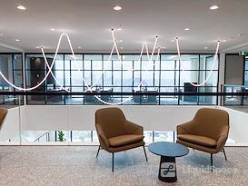 The Executive Centre - Salesforce Tower