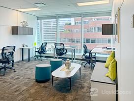 Regus | 903 8th Avenue SW