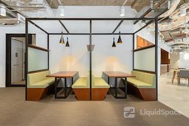 Regus | 903 8th Avenue SW
