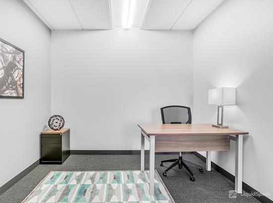 Working at Regus | Lebourgneuf at Quebec City