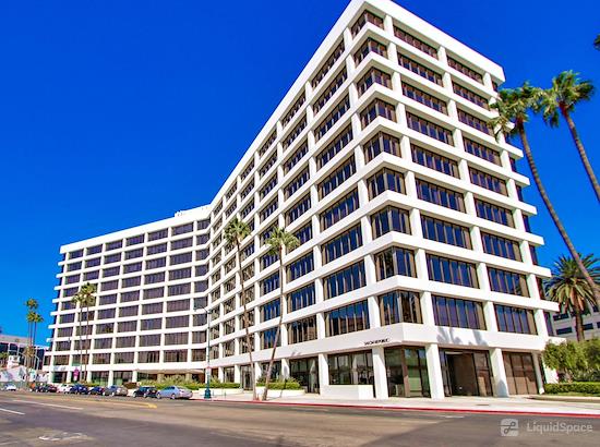 Working at Regus | 8383 Wilshire Boulevard at Los Angeles