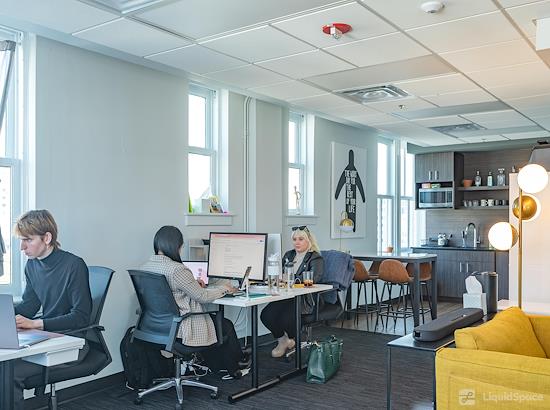 Working at Expansive - Angebilt Building at Orlando