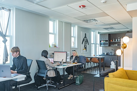 Expansive - Angebilt Building - Club Suite 400E
