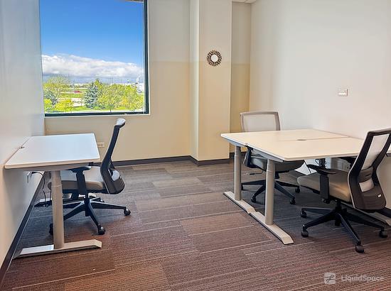 Working at HQ | IL, Elgin - Point Blvd at Elgin