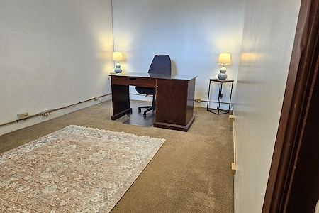 Historic Blackwell Mansion - Private Basement Office