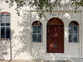 Regus | FL, Gainesville - Main St
