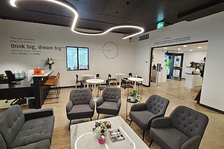 Launch Coworking Space - Downtown - Individual Day Pass - Downtown
