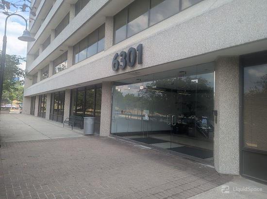 Working at Oasis Office - Greenbelt at Greenbelt