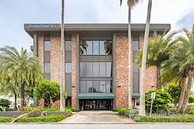 Regus | Vero Beach – Miracle Mile Plaza