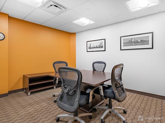 Working at Regus | 360 Bloomfield at Windsor