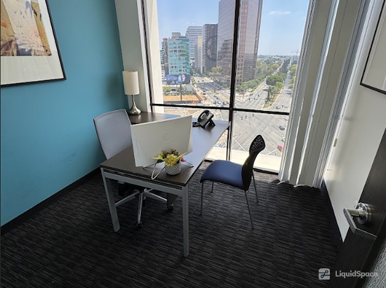 Working at Regus | 8383 Wilshire Boulevard at Los Angeles
