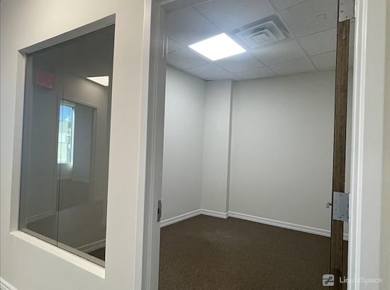 Working at Newtown Coworking at Queens