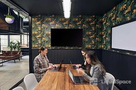 CreativeCubes.Co - Carlton