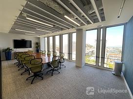 Carr Workplaces - Embarcadero Center