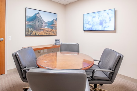 Symphony Workplaces - Morristown, NJ - Focus Meeting Room @ Symphony Workplaces