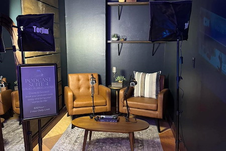 Remote Workspace and Reading Lounge - Pod Cast Suite 4