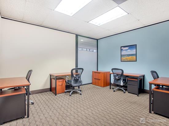 Working at Regus | The Madison at Addison