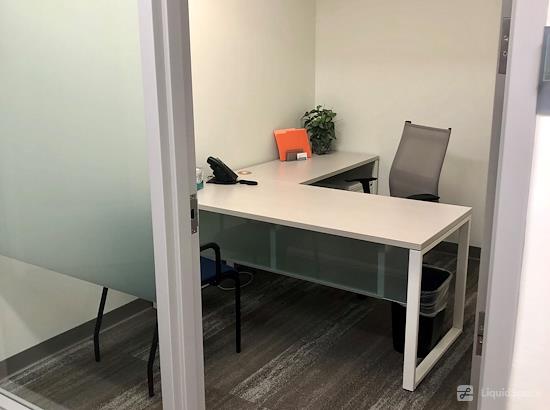 Working at Office Evolution - Jacksonville (Town Center) at Jacksonville
