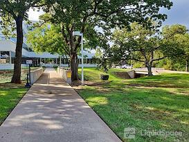 Regus | Arlington - S Bowen Rd