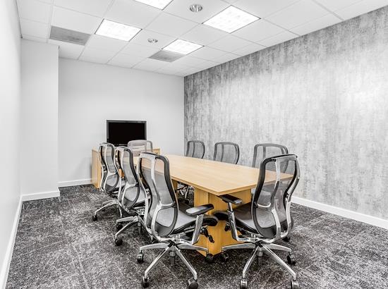 Working at Regus | Huntington Square III at Miramar
