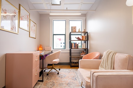 COhatch - St. Petersburg - Private Office 312