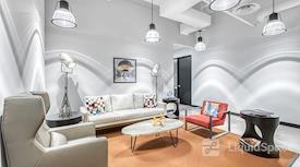 Regus | Harbourside Place