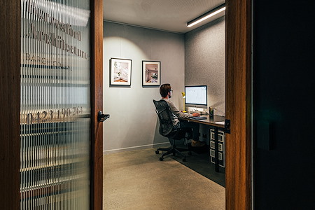 WorkLife Coledale - Internal Private Office Suite 2-3 people