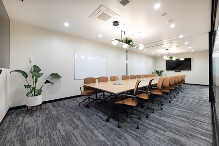 Workspace365 - 14 Banfield Street - Double Boardroom