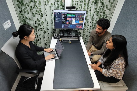 1SMART.SPACE - Pod 5 – Meeting Space (1-3 Persons)