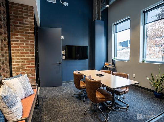Working at Brick House Blue: The Loop - Dublin/Bridge Park at Dublin
