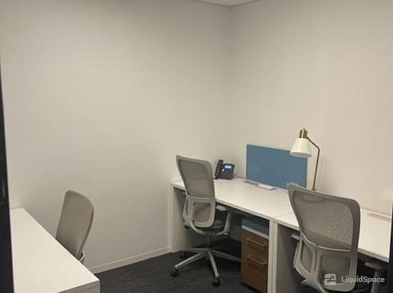 Working at Emerge212 - 1185 Avenue of the Americas at New York