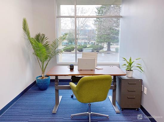 Working at Pacific Workplaces - Roseville at Roseville