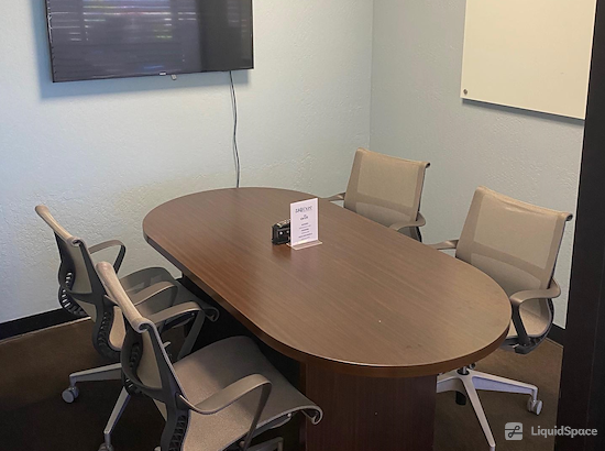 Working at 580 Executive Center at Dublin