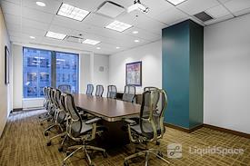 Regus | Americas Tower