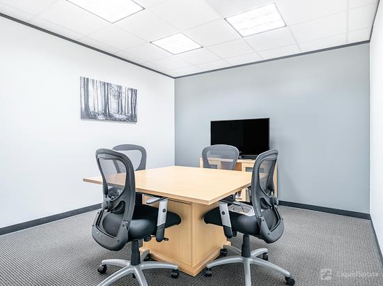 Working at Regus | Timberloch Place at The Woodlands